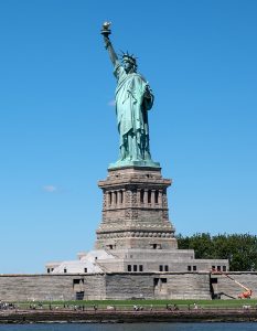 the-statue-of-liberty-at-new-york-city-8YCCBYA-233x300